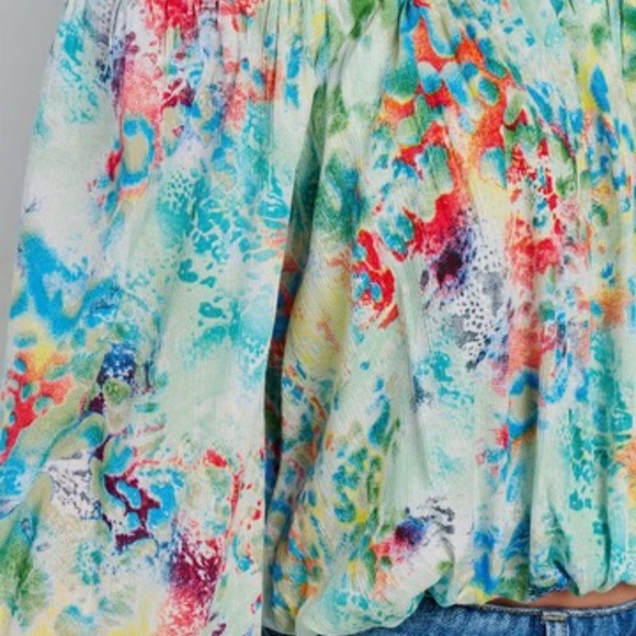 WOMEN'S LONG BELL SLEEVE FLORAL BLOUSE - Picture 3 of 4